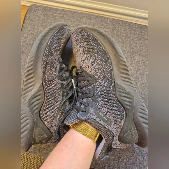 Adidas AlphaBounce Running Shoes - Picture 11 of 14